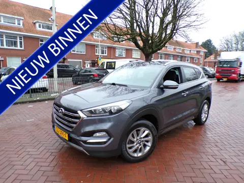 Hyundai Tucson 1.6 GDi Comfort NAVI TEL CRUISECONT TREKHAAK STOELVERWRM