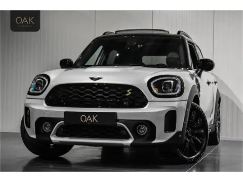MINI Countryman 1.5 Cooper SE Hybrid ALL4 Classic Aut. | Navi | Panorama | Half Leder | Head-Up | Ca