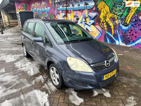 Opel Zafira 1.8 Business airco stereo paar gebruik schades zo mee inruil koopje export of zo mee nem