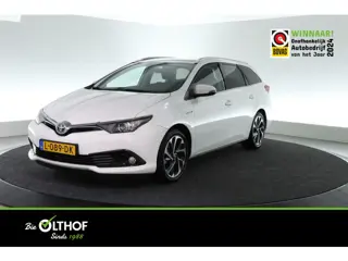 Toyota Auris Touring Sports 1.8 Hybrid | TREKHAAK | STOELVERW. | CAMERA |