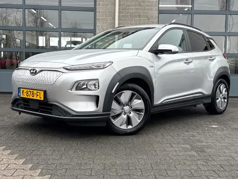 Hyundai Kona EV Fashion 64 kWh|1E EIGENAAR|DEALER ONDERHOUDEN|