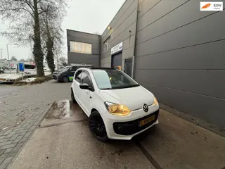 Volkswagen Up! 1.0 high up! Pano/Lmv/Clima/Leer