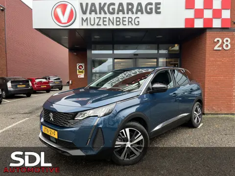 Peugeot 3008 1.6 HYbrid 225 Allure 29000KM!!! // FULL LED // NAVI + CARPLAY // KEYLESS // DODEHOEKDE