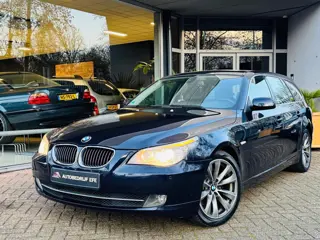 BMW 5-serie Touring 525i Leer*Xenon*Pdc*Stoelvwrmng