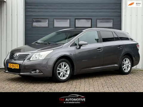 Toyota Avensis Wagon 1.8 VVTi Business NAVI / CLIMA / CRUISE