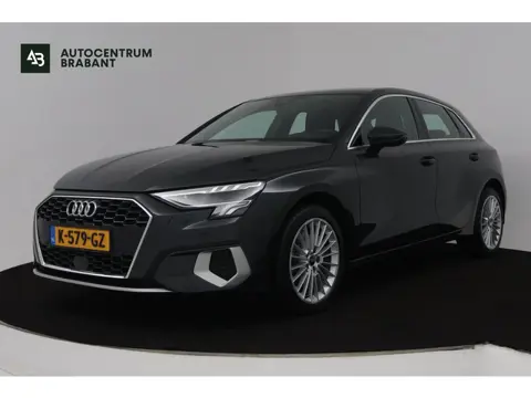 Audi A3 Sportback 30 TFSI Business edition (PARKEERSENSOREN, CRUISE CONTROL, NAVIGATIE, CARPLAY)