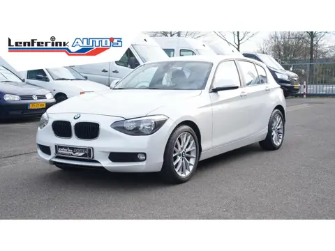 BMW 1-serie 116i Business Navi PDC Lichtpakket Cruisecontrol Rijklaar!