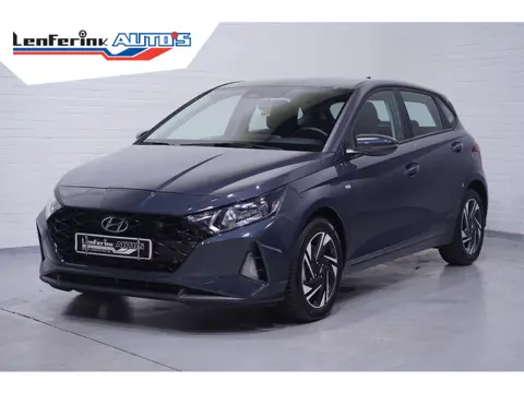 Hyundai i20 1.0 T-GDI Trend Mild Hybrid Apple Carplay Camera Stoelverwarming PDC Afneembare trekhaak