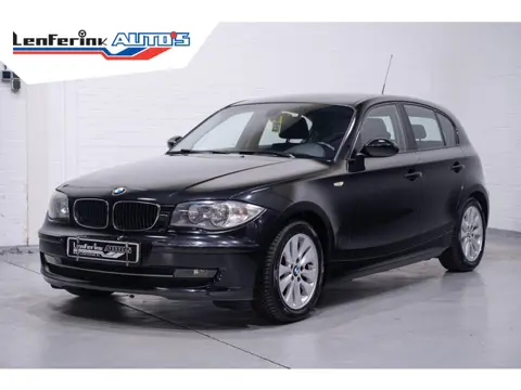 BMW 1-serie 116i Introduction Cruise Stoelverwarming