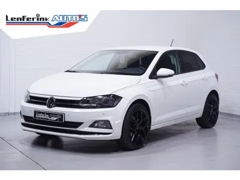 Volkswagen Polo 1.0 TSI Comfortline Clima Stoelverwarming Apple Carplay PDC v+a Adaptive cruise Spor
