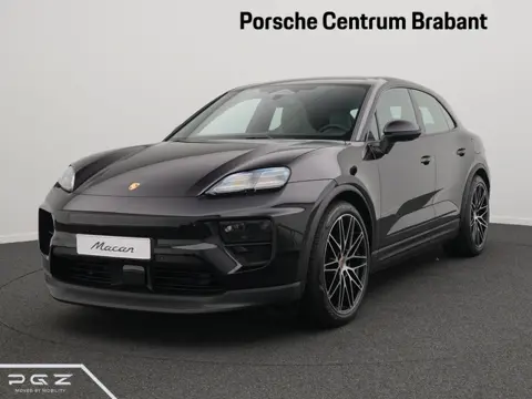 Porsche Macan 4