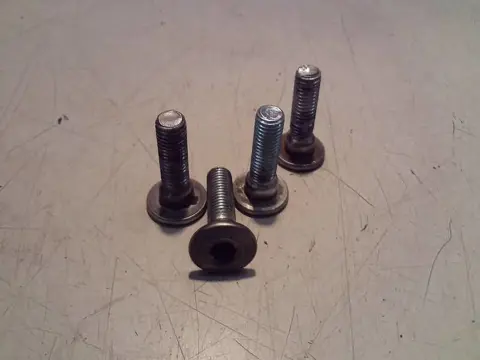 Kawasaki ZZR1100D Remschijf bouten 4x M8x1.25