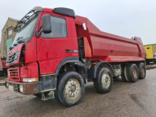 Volvo FM 12-380 8X4 STEEL SUSPENSION (bj 1999)