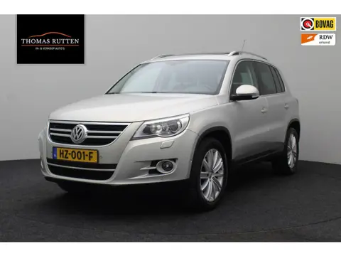 Volkswagen Tiguan 2.0 TSI Sport&Style 4Motion 2011 | Schuifkanteldak | Airco | Parkeersensoren | Goe