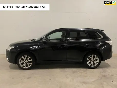 Mitsubishi Outlander 2.0 PHEV Instyle+ Leer Dak Camera