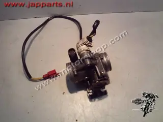 Suzuki AN400 Gasklephuis