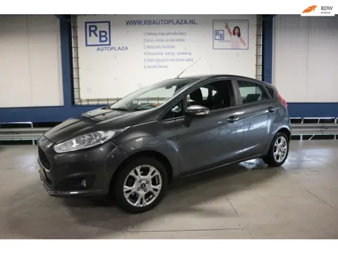 Ford Fiesta 1.0 Style Ultimate / FACELIFT / APK 2027 / NAP ! ! !