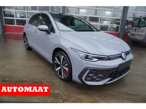 Volkswagen Golf 1.5 eHybrid GTE 272PK Automaat Black Style nr. V145 | Climate | Adap.Cruise | 360 ca