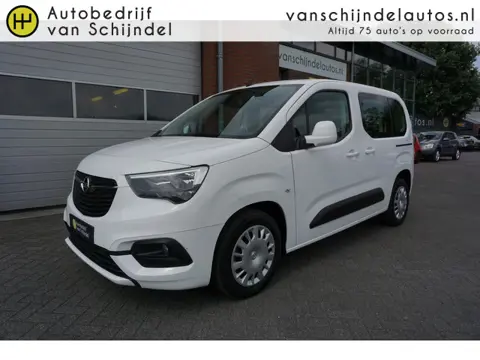 Opel Combo Tour 1.2 Turbo L1H1 Edition 7persoons - 5 stoelen APPLE CARPLAY - ANDROID - BLUETOOTH - A