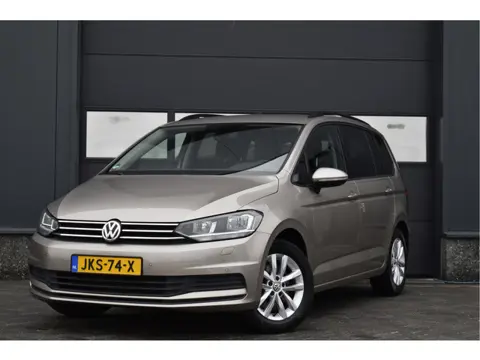 Volkswagen Touran 1.4 TSI Comfortline Business 7p Navi - Camera - Carplay Cruise