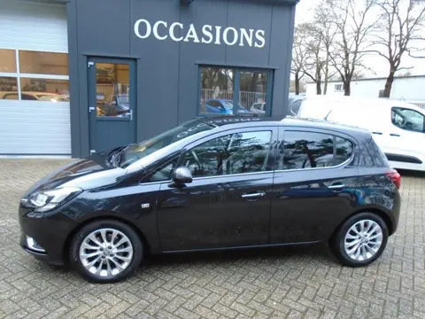 Opel Corsa 1.4-16V Cosmo