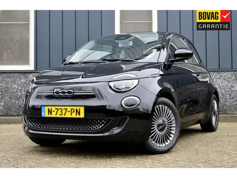 Fiat 500 Passion 42 kWh Rijklaarprijs-Garantie Navigatie Airco Apple carplay