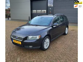 Volvo V50 2.4 Momentum, Clima, CruisC!