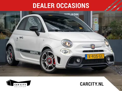 Abarth 595C 1.4 145PK / DAB+ / Parkeer sensoren / Climate control