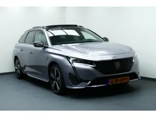 Peugeot 308 SW 1.2 130pk GT. Panodak, Camera, Navi, Half Leer, 18"LMV, Matrix Led Koplampen