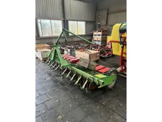 Bietenzaai machine - met uien zaai schijven