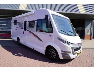 ROLLER TEAM ZEFIRO 267 INTEGRAL CAMPER 180PK EURO 6 Nr. V223 | Dakairco | Zonnepaneel | Luifel