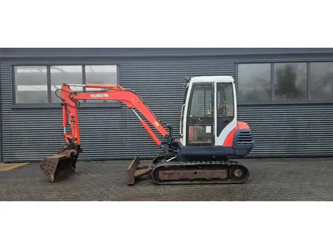 Kubota KX121-2
