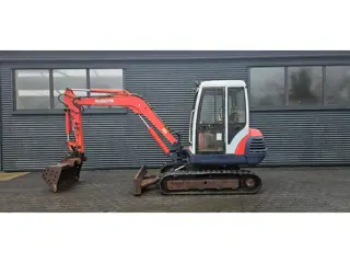 Kubota KX121-2