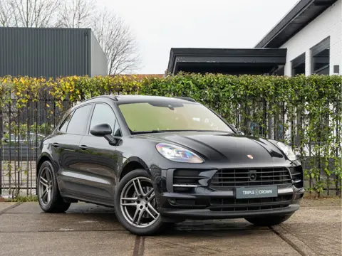Porsche Macan 2.0 | Facelift | Panoramadak | Luchtvering | Sport-Chrono