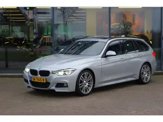 BMW 3 Serie Touring 318i Automaat High Executive M-Sport, Panoramadak, LED, Leder, Keyless