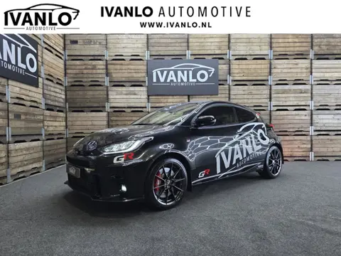 Toyota Yaris 1.6 GR Four Performance Carplay Akrapovic Carbon LED Camera 18"LM