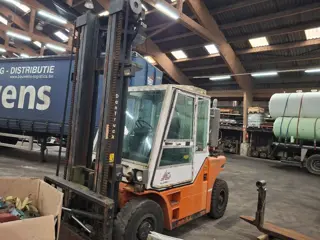 Dantruck A/S 09 Model 09 turbo (bj 1999, automaat)