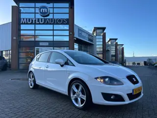 Seat Leon 1.2 TSI Ecomotive Sport 5deurs Airco NAP APK