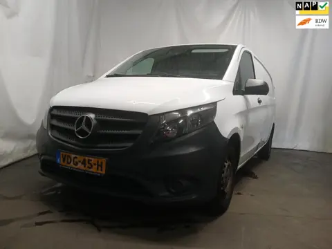 Mercedes-Benz Vito 110 CDI Extra Lang - Linker / Rechter Zijschade