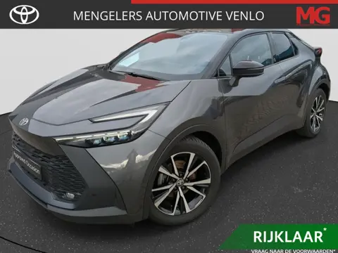 Toyota C-HR 1.8 Hybrid 140 Team D | Rijklaar | AllSeason | Stoelverwarming |