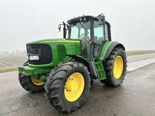 John Deere 6920S