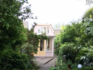 Vakantiehuis met mooie tuin in het centrum van De Cocksdorp
