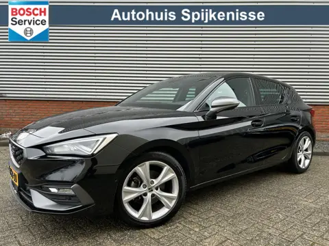 SEAT Leon 1.5 eTSI FR Launch Edition | Dealer Onderhouden | Inklap. Trekhaak | Apple carplay / Andro