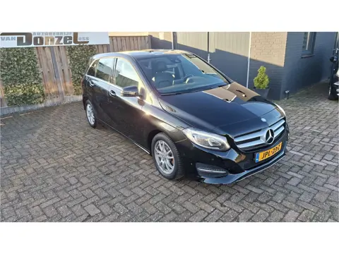 Mercedes-Benz B-Klasse 180 Ambition - AUTOMAAT- NAVIGATIE