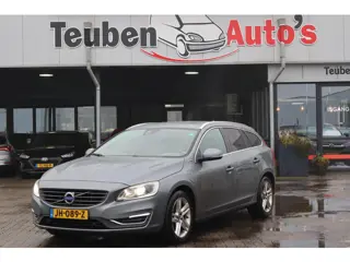 Volvo V60 2.4 D6 Twin Engine Momentum Navigatie, Stoel- en stuurverwarming, Trekhaak, Camera, Lichtm