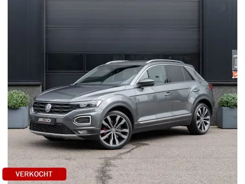 Volkswagen T-Roc 2.0 TSI 4Motion 190PK | | R-Line | Leder | Virtual | Pano | Sfeer | Beats | Carplay