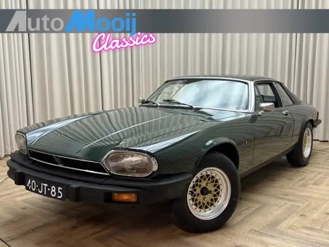Jaguar XJ-S 5.3 V12 Coupé / 296 PK / Origineel Nederlands / British Racing Green / APK 11-26 / Belas