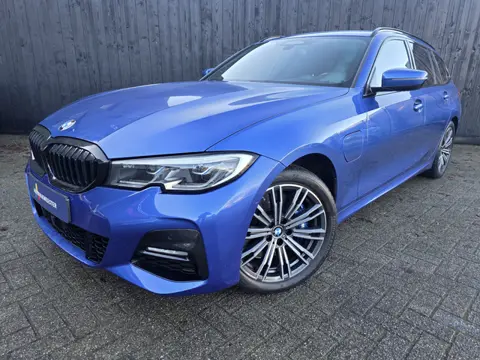BMW 3 Serie Touring 330e xDrive M-Sport (bj 2021)
