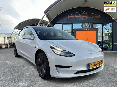 Tesla Model 3 Standard RWD Plus 60 kWh Trekhaak (1.000kg) Rijklaarprijs!