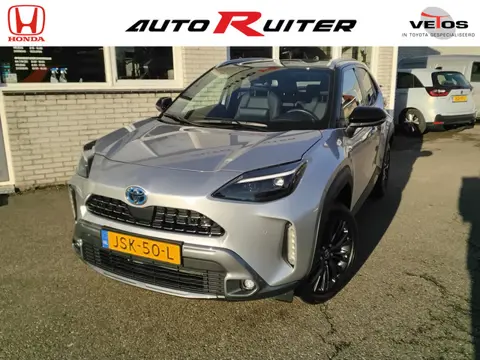 Toyota Yaris Cross 1.5 Hybrid Adventure Two tone (bj 2021)